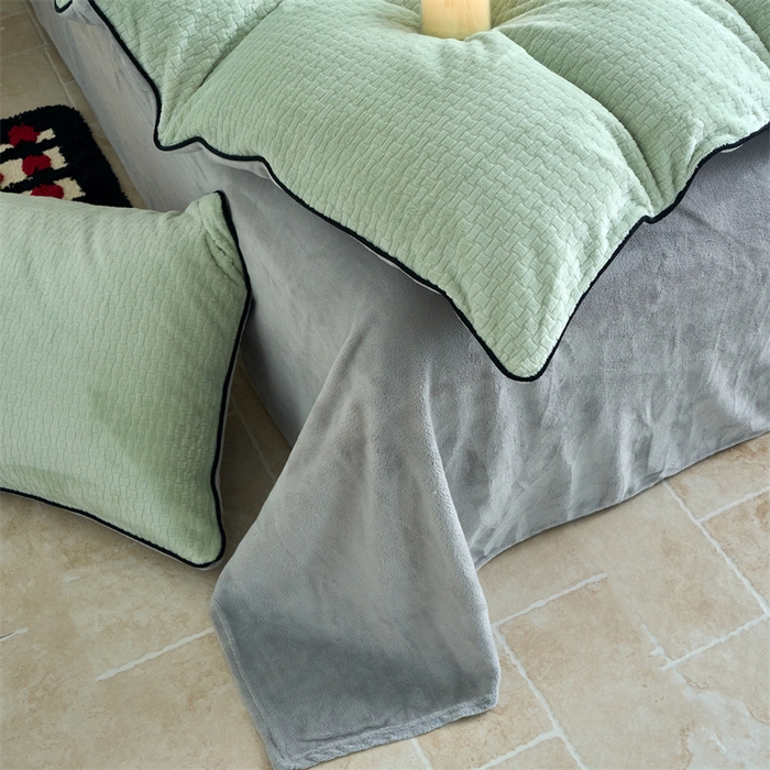 91家纺网 家纺一手货源 找家纺 兰紫橙家纺 2025新款牛奶绒嵌边提花剪花四件套（含买家秀） 心链-清新绿