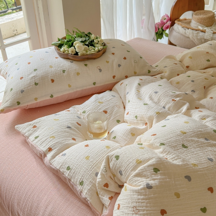 91家纺网 家纺一手货源 找家纺 木楌家居 2025新款A类全棉皱皱纱印花四件套 奶油爱心