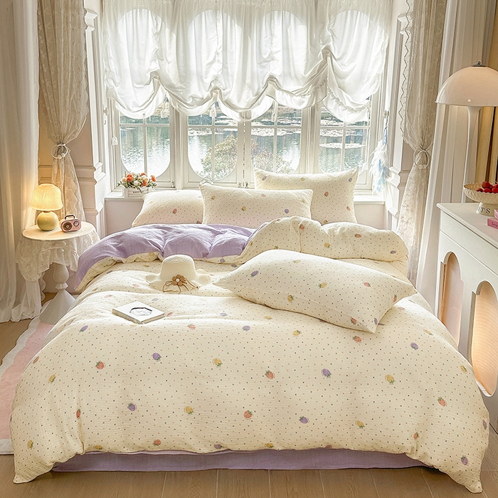 91家纺网 家纺一手货源 找家纺 木楌家居 2025新款A类全棉皱皱纱印花四件套 草莓啵啵