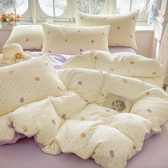 91家纺网 家纺一手货源 找家纺 木楌家居 2025新款A类全棉皱皱纱印花四件套 草莓啵啵