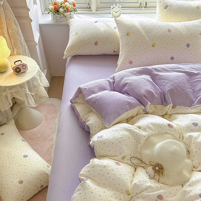 91家纺网 家纺一手货源 找家纺 木楌家居 2025新款A类全棉皱皱纱印花四件套 草莓啵啵