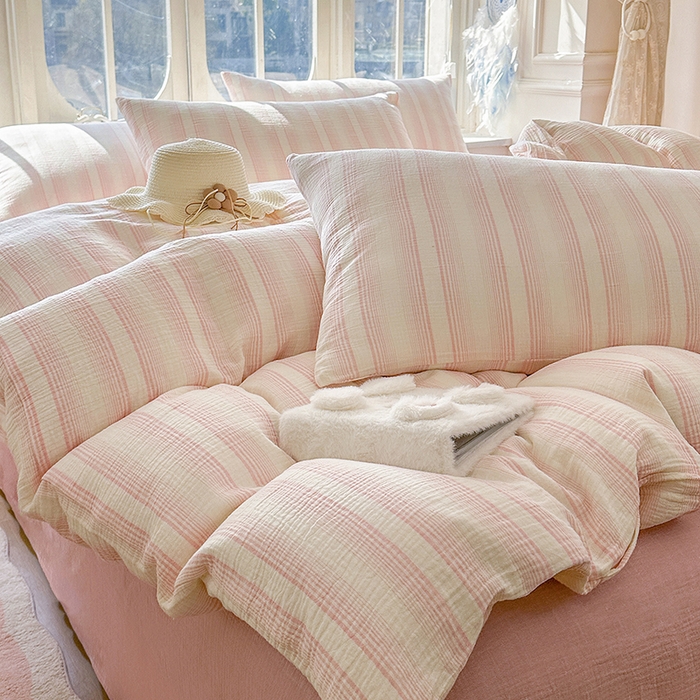 91家纺网 家纺一手货源 找家纺 木楌家居 2025新款A类全棉皱皱纱印花四件套 半夏  粉