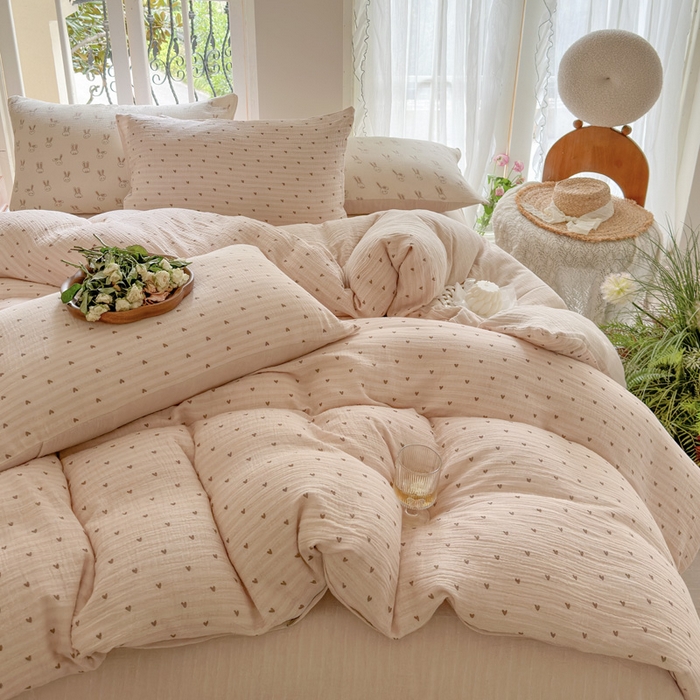 91家纺网 家纺一手货源 找家纺 木楌家居 2025新款A类全棉皱皱纱印花四件套 可心咖