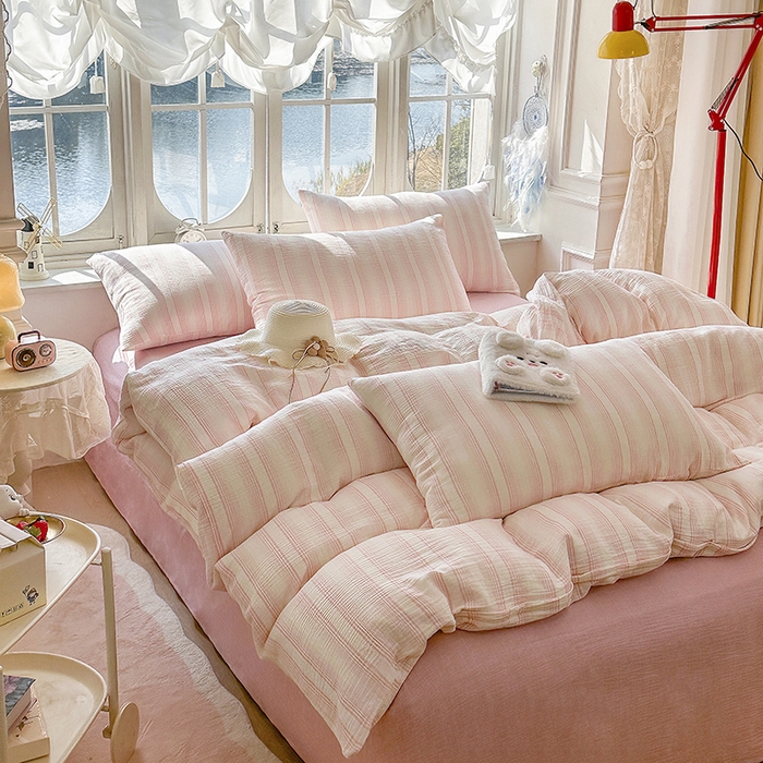 91家纺网 家纺一手货源 找家纺 木楌家居 2025新款A类全棉皱皱纱印花四件套 半夏  粉