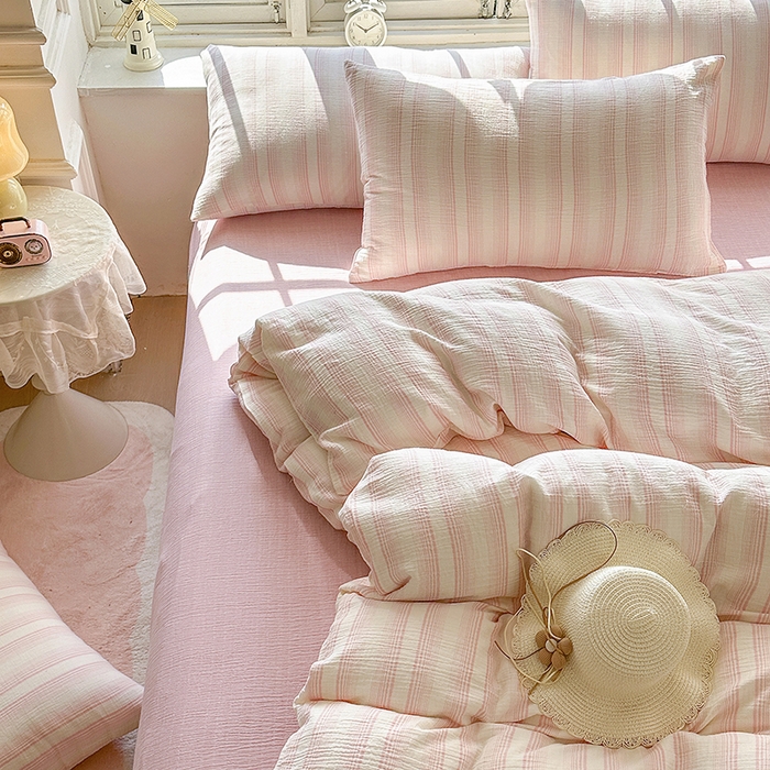 91家纺网 家纺一手货源 找家纺 木楌家居 2025新款A类全棉皱皱纱印花四件套 半夏  粉