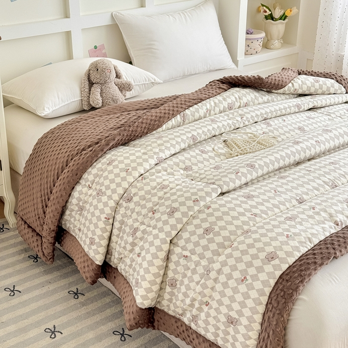 91家纺网 家纺一手货源 找家纺 宜梦家居 2025新款全棉纯棉豆豆被被子被芯 BT-格林小果