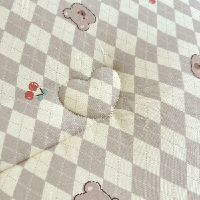 91家纺网 家纺一手货源 找家纺 宜梦家居 2025新款全棉纯棉豆豆被被子被芯 BT-格林小果