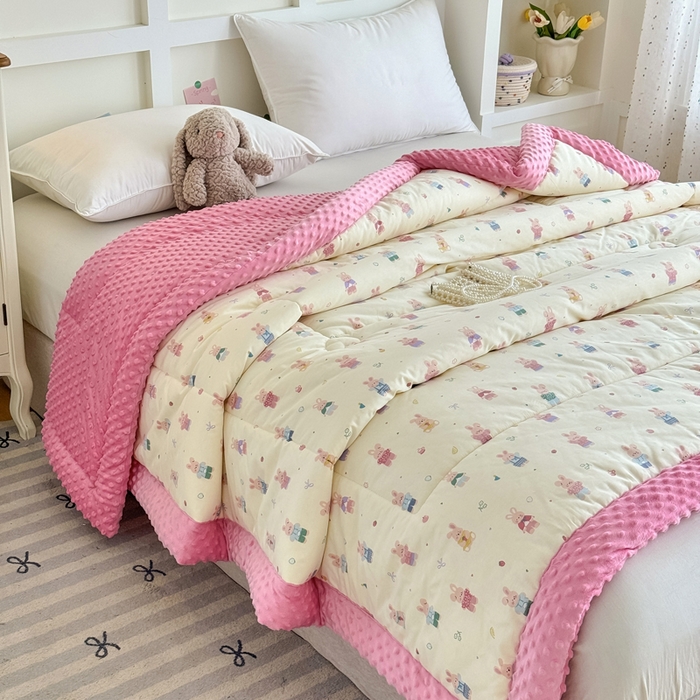 91家纺网 家纺一手货源 找家纺 宜梦家居 2025新款全棉纯棉豆豆被被子被芯 BT-果冻兔