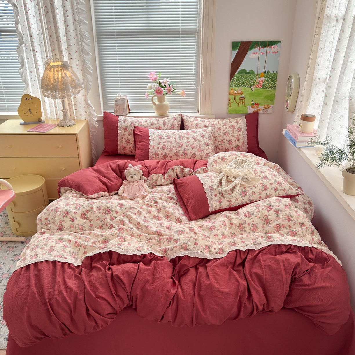 91家纺网 家纺一手货源 找家纺 典雅家纺 2025新款A类超柔双层纱四件套花边工艺款四件套 爱意浓