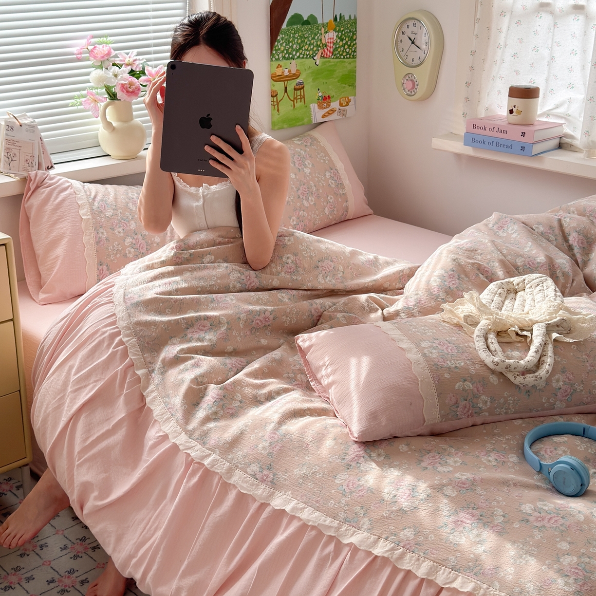 91家纺网 家纺一手货源 找家纺 典雅家纺 2025新款A类超柔双层纱四件套花边工艺款四件套 安娜花园