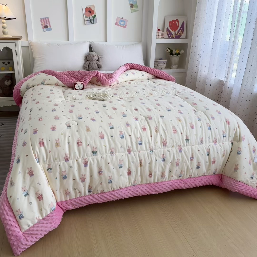 91家纺网 家纺一手货源 找家纺 宜梦家居 2025新款全棉纯棉豆豆被被子被芯 BT-果冻兔