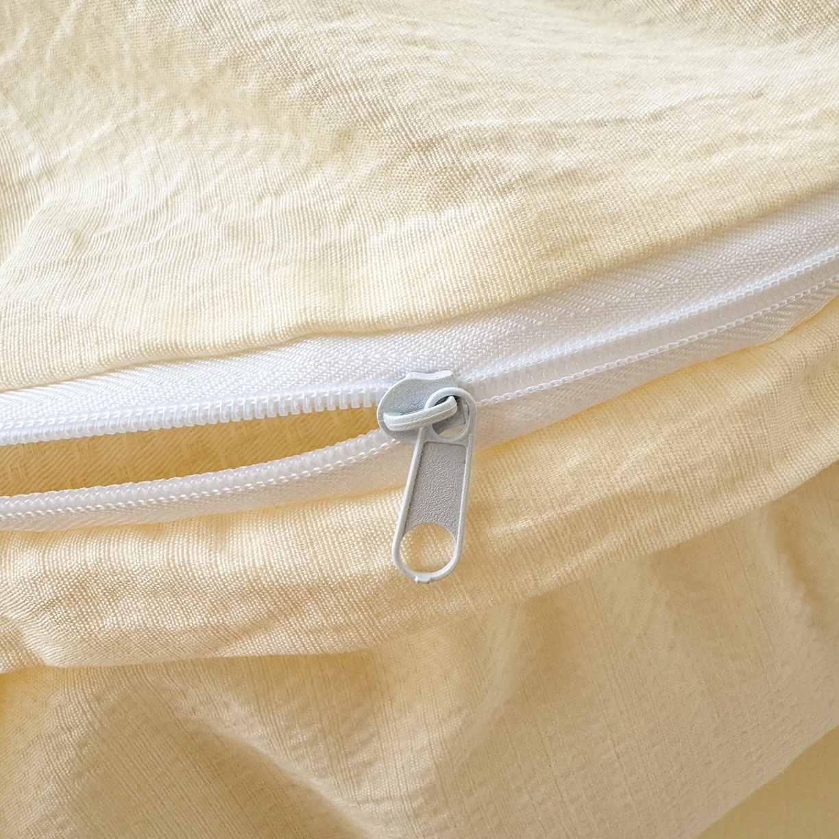 91家纺网 家纺一手货源 找家纺 典雅家纺 2025新款A类超柔双层纱四件套花边工艺款四件套 彩波波