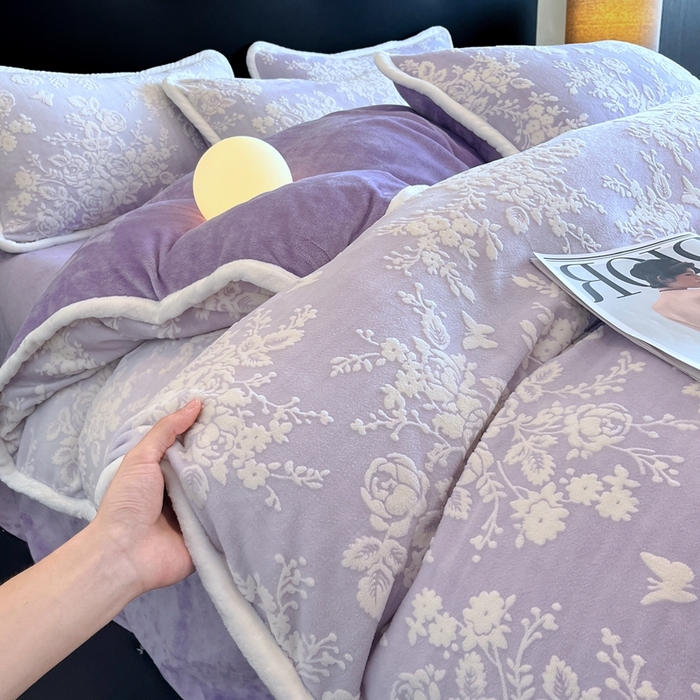91家纺网 家纺一手货源 找家纺 诺梵 2025新款8斤立体雕花牛奶绒四件套_控价标准高于139，加大高于149 蒂娜-紫