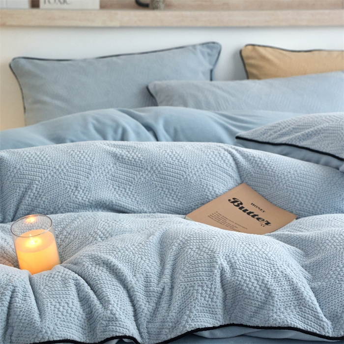 91家纺网 家纺一手货源 找家纺 兰紫橙家纺 2025新款牛奶绒嵌边提花剪花四件套（含买家秀） 织梦-蓝