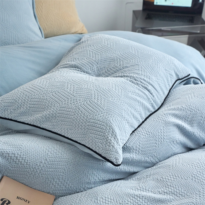 91家纺网 家纺一手货源 找家纺 兰紫橙家纺 2025新款牛奶绒嵌边提花剪花四件套（含买家秀） 织梦-蓝