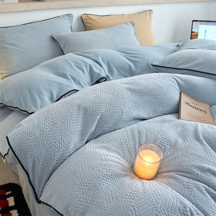 91家纺网 家纺一手货源 找家纺 兰紫橙家纺 2025新款牛奶绒嵌边提花剪花四件套（含买家秀） 织梦-蓝