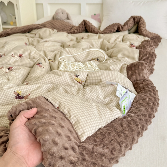 91家纺网 家纺一手货源 找家纺 宜梦家居 2025新款全棉纯棉豆豆被被子被芯 BT-哈里狗