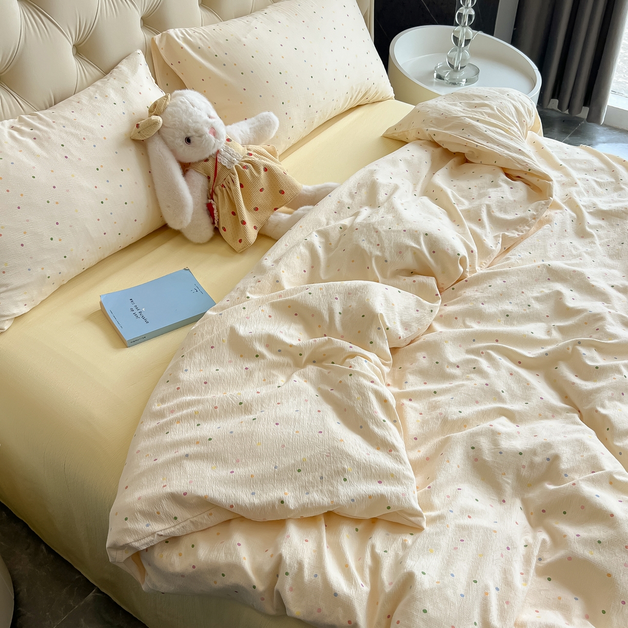 91家纺网 家纺一手货源 找家纺 韩巢家纺 2025新款双层纱床上用品四件套热销款超柔学生宿舍床单被套三件套 波点世界