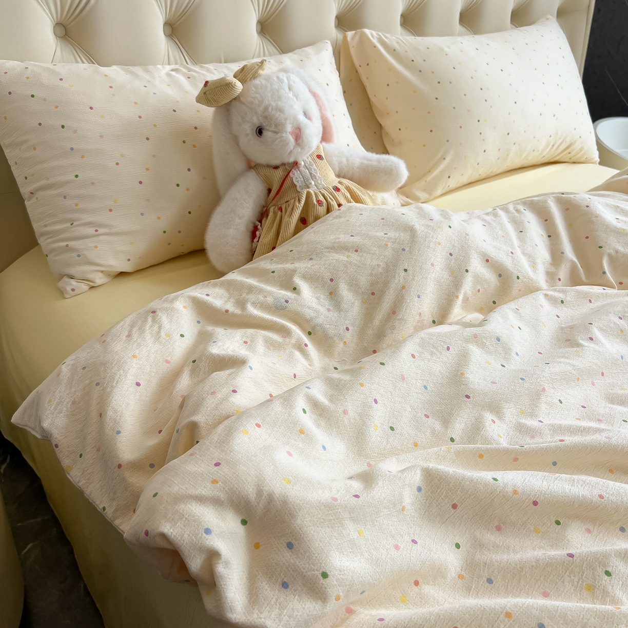 91家纺网 家纺一手货源 找家纺 韩巢家纺 2025新款双层纱床上用品四件套热销款超柔学生宿舍床单被套三件套 波点世界