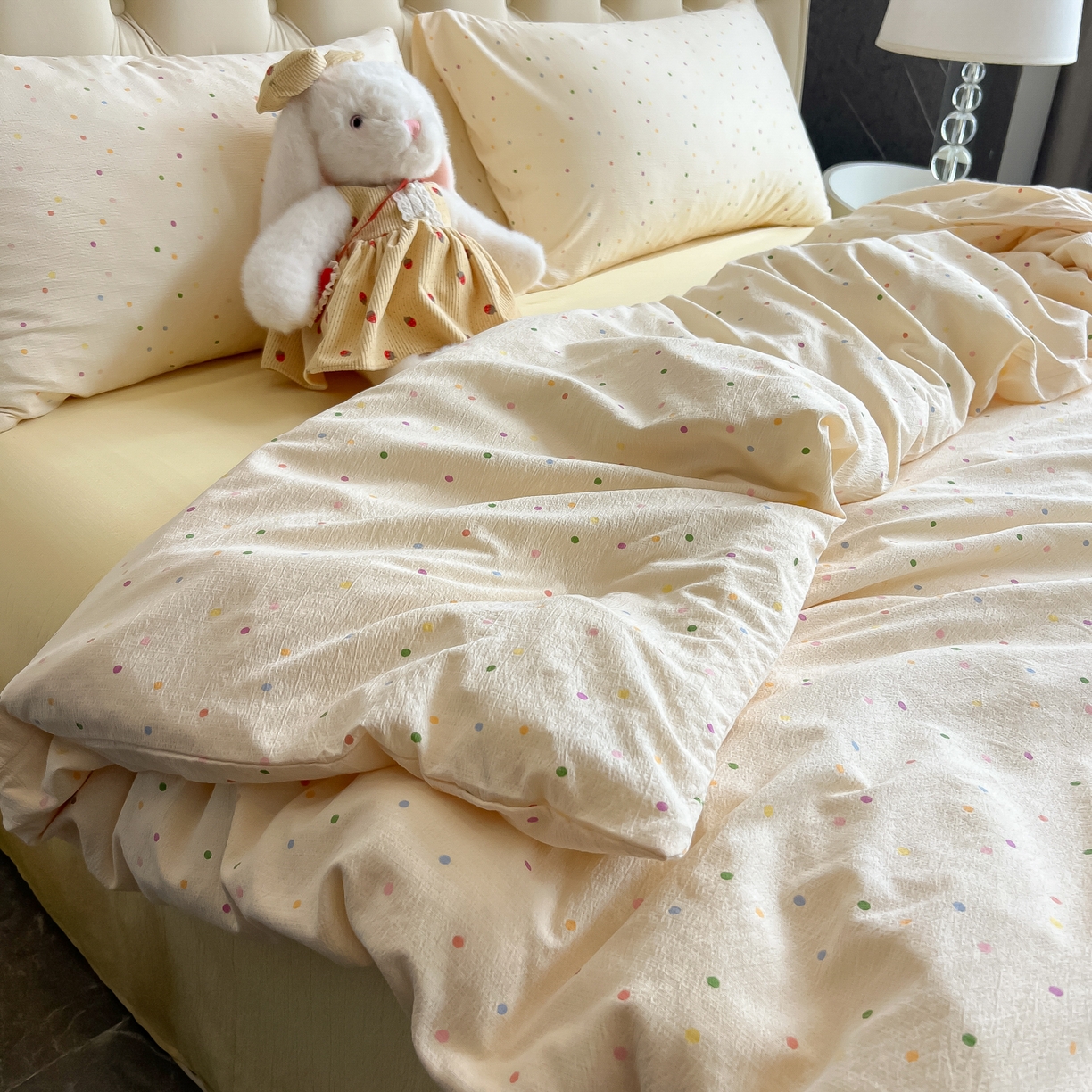 91家纺网 家纺一手货源 找家纺 韩巢家纺 2025新款双层纱床上用品四件套热销款超柔学生宿舍床单被套三件套 波点世界