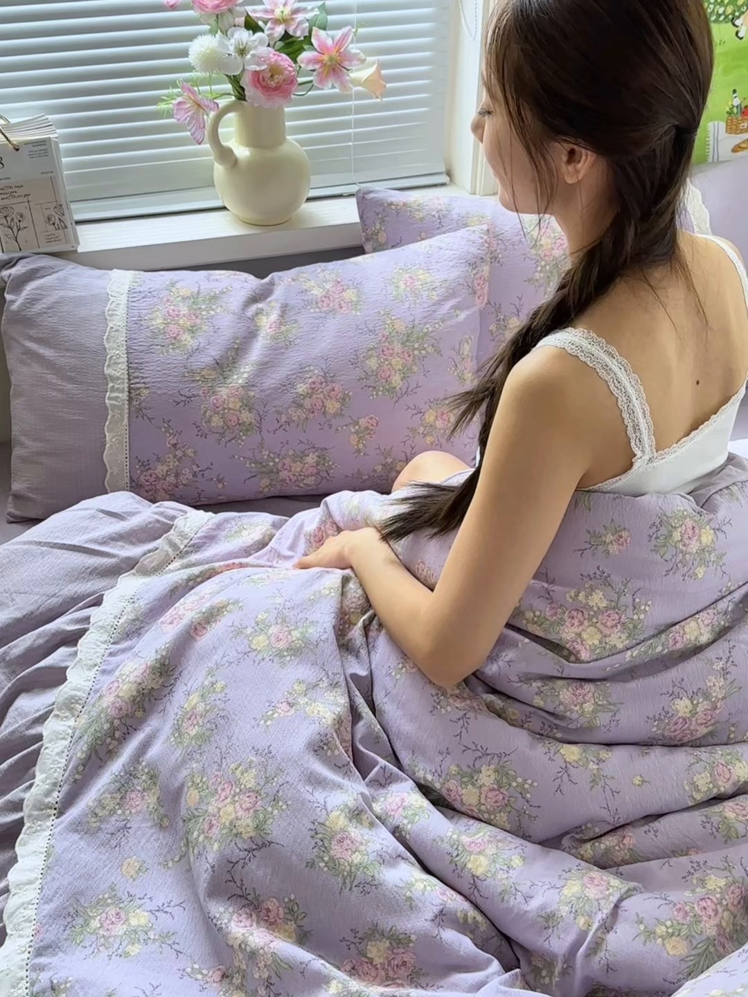 91家纺网 家纺一手货源 找家纺 典雅家纺 2025新款A类超柔双层纱四件套花边工艺款四件套 紫嫣