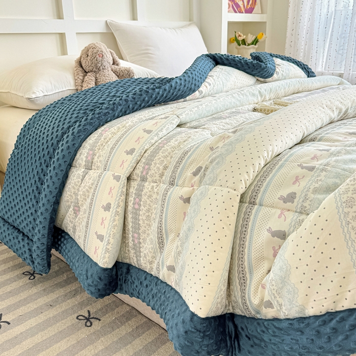 91家纺网 家纺一手货源 找家纺 宜梦家居 2025新款全棉纯棉豆豆被被子被芯 BT-花边兔