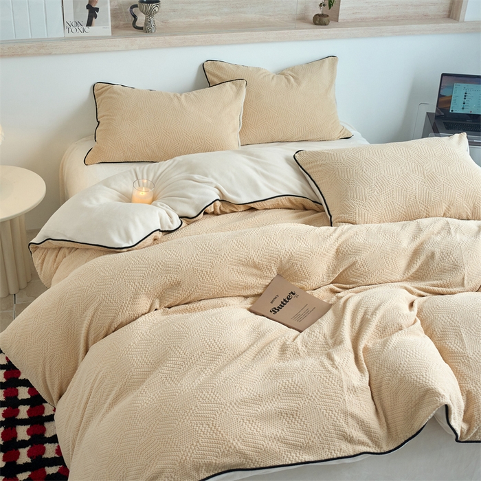 兰紫橙家纺 2025新款牛奶绒嵌边提花剪花四件套（含买家秀） 织梦-米咖