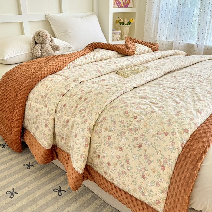 91家纺网 家纺一手货源 找家纺 宜梦家居 2025新款全棉纯棉豆豆被被子被芯 BT-花花世界