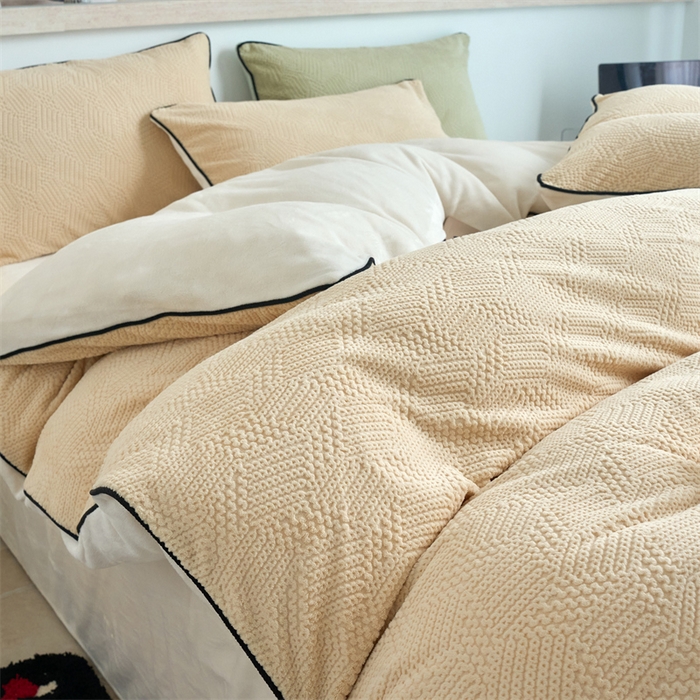 91家纺网 家纺一手货源 找家纺 兰紫橙家纺 2025新款牛奶绒嵌边提花剪花四件套（含买家秀） 织梦-米咖