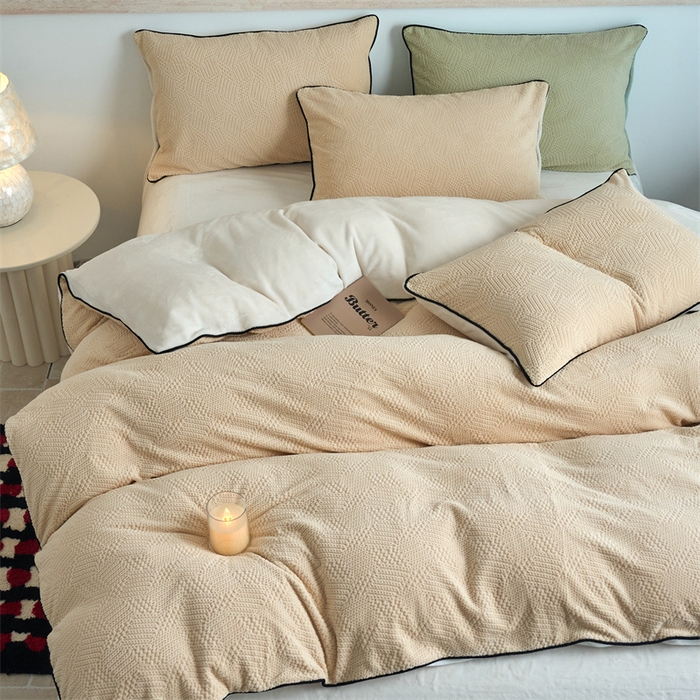 91家纺网 家纺一手货源 找家纺 兰紫橙家纺 2025新款牛奶绒嵌边提花剪花四件套（含买家秀） 织梦-米咖