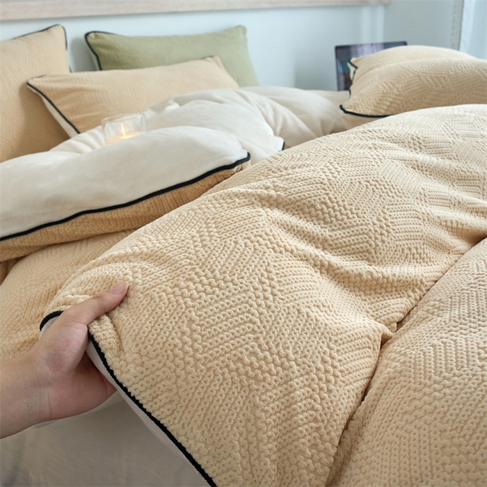 91家纺网 家纺一手货源 找家纺 兰紫橙家纺 2025新款牛奶绒嵌边提花剪花四件套（含买家秀） 织梦-米咖