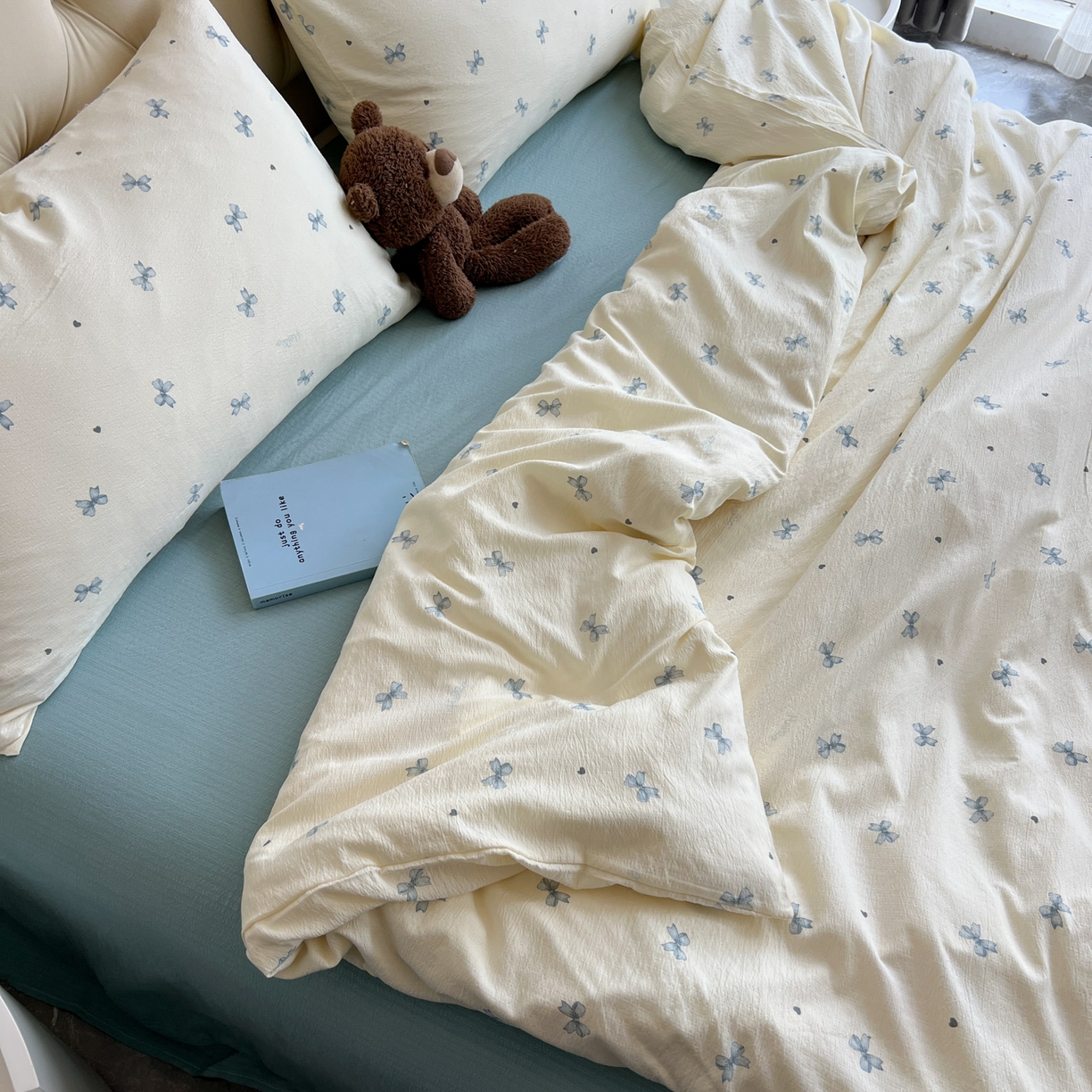 91家纺网 家纺一手货源 找家纺 韩巢家纺 2025新款双层纱床上用品四件套热销款超柔学生宿舍床单被套三件套 兰相思