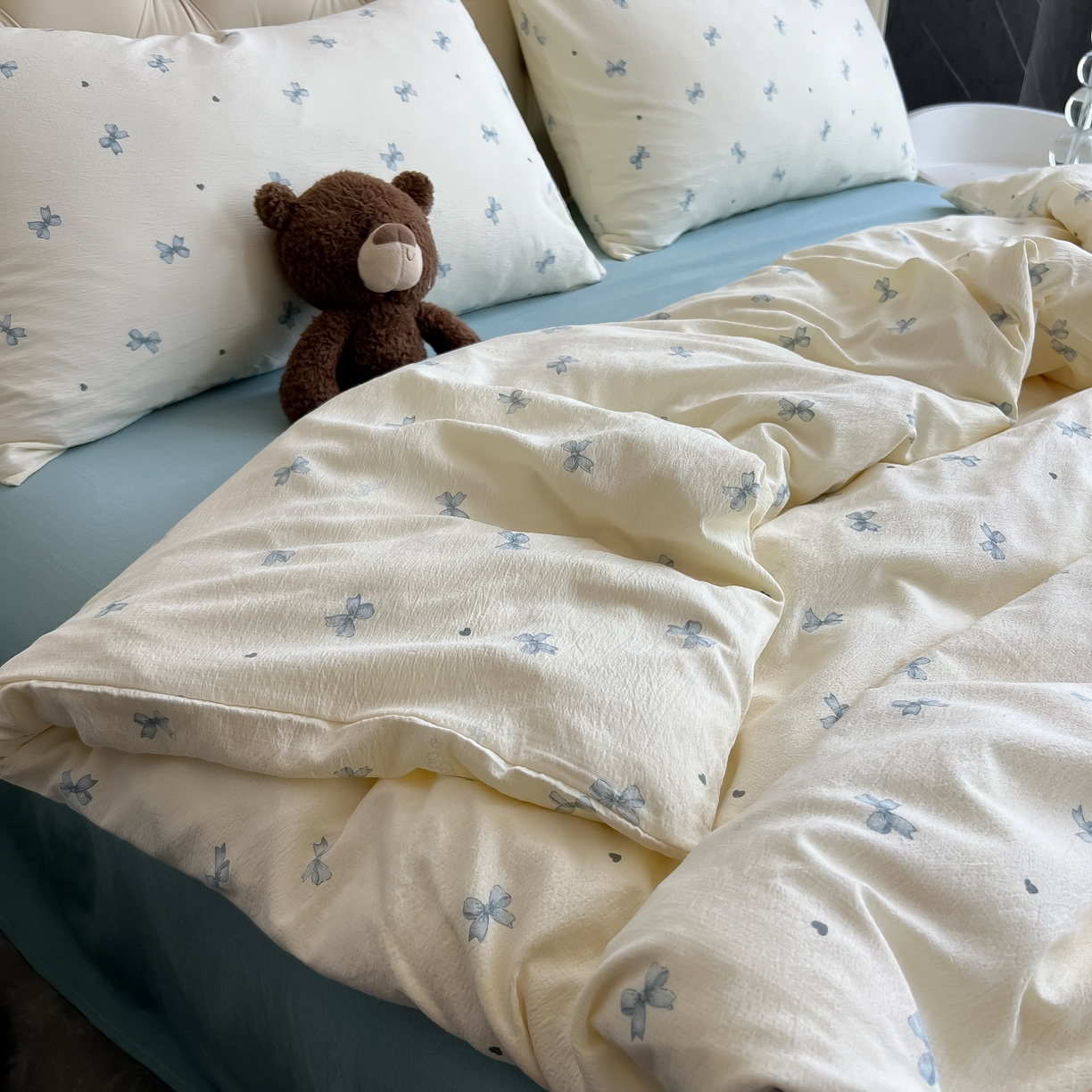 91家纺网 家纺一手货源 找家纺 韩巢家纺 2025新款双层纱床上用品四件套热销款超柔学生宿舍床单被套三件套 兰相思