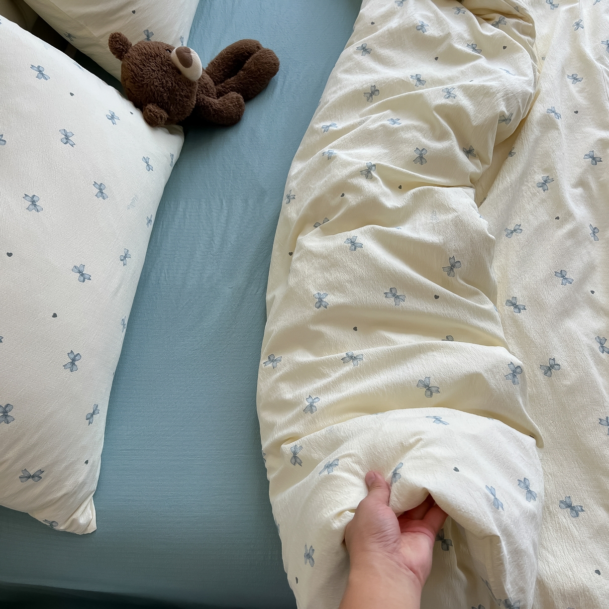 91家纺网 家纺一手货源 找家纺 韩巢家纺 2025新款双层纱床上用品四件套热销款超柔学生宿舍床单被套三件套 兰相思