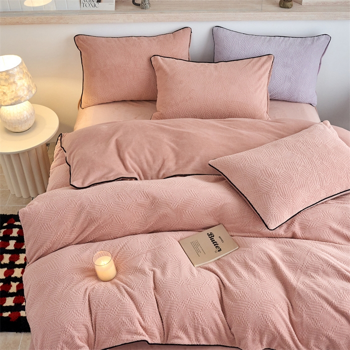 兰紫橙家纺 2025新款牛奶绒嵌边提花剪花四件套（含买家秀） 织梦-暖咖