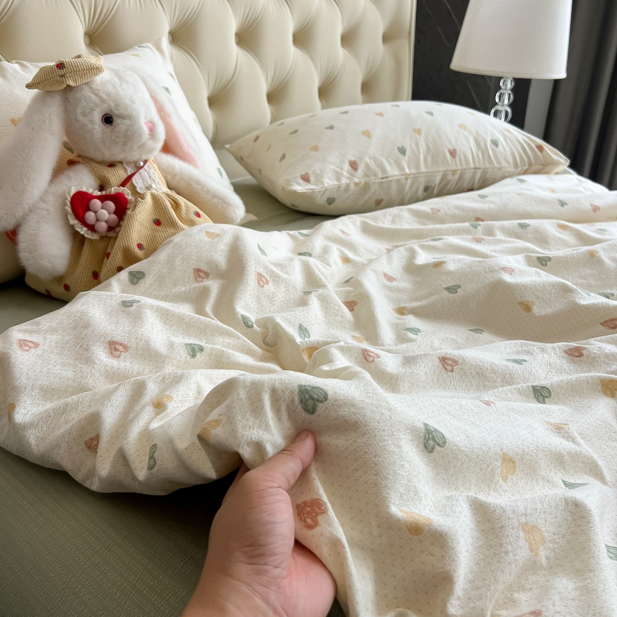 91家纺网 家纺一手货源 找家纺 韩巢家纺 2025新款双层纱床上用品四件套热销款超柔学生宿舍床单被套三件套 浪漫世界