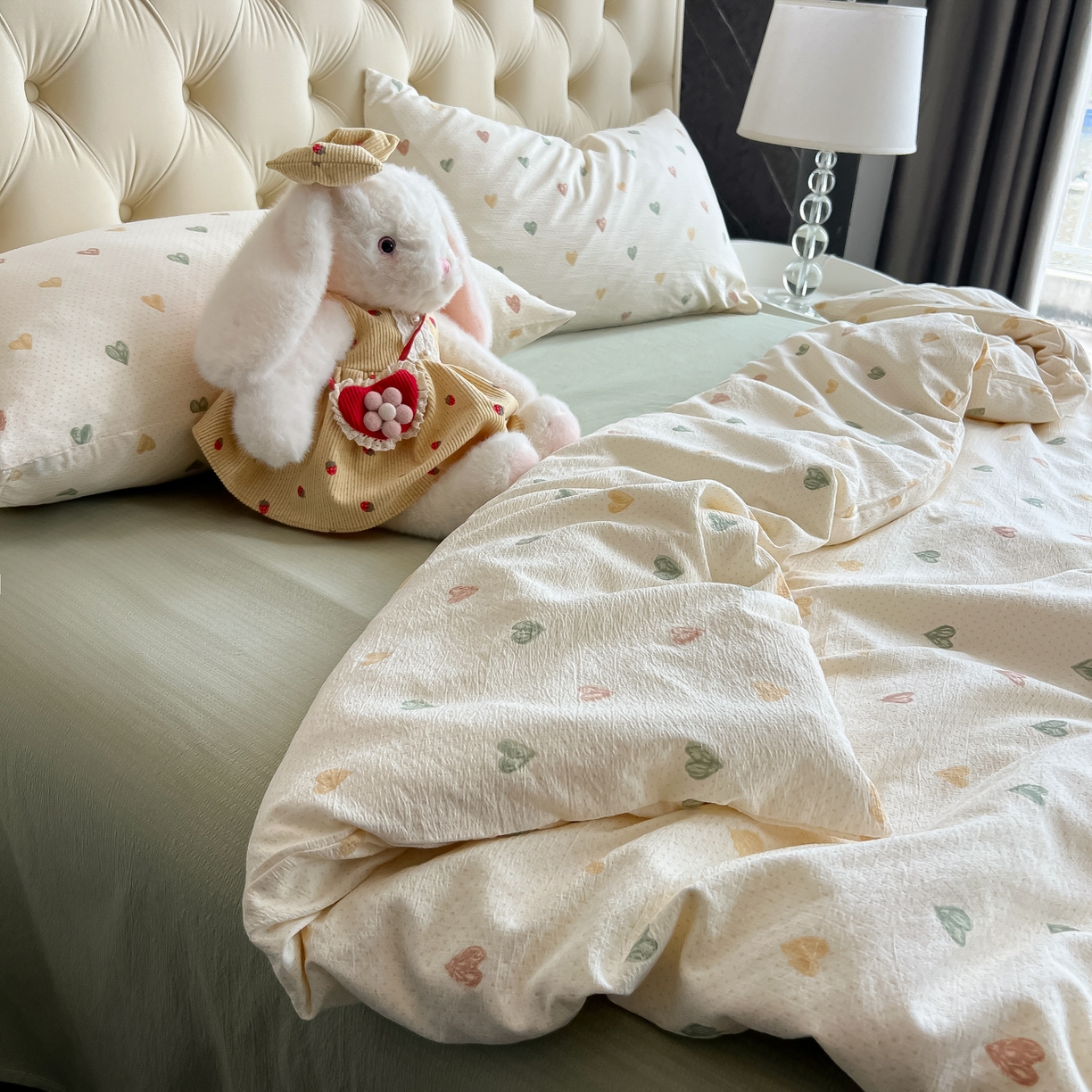 91家纺网 家纺一手货源 找家纺 韩巢家纺 2025新款双层纱床上用品四件套热销款超柔学生宿舍床单被套三件套 浪漫世界