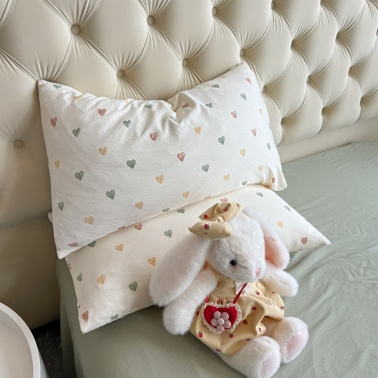 91家纺网 家纺一手货源 找家纺 韩巢家纺 2025新款双层纱床上用品四件套热销款超柔学生宿舍床单被套三件套 浪漫世界