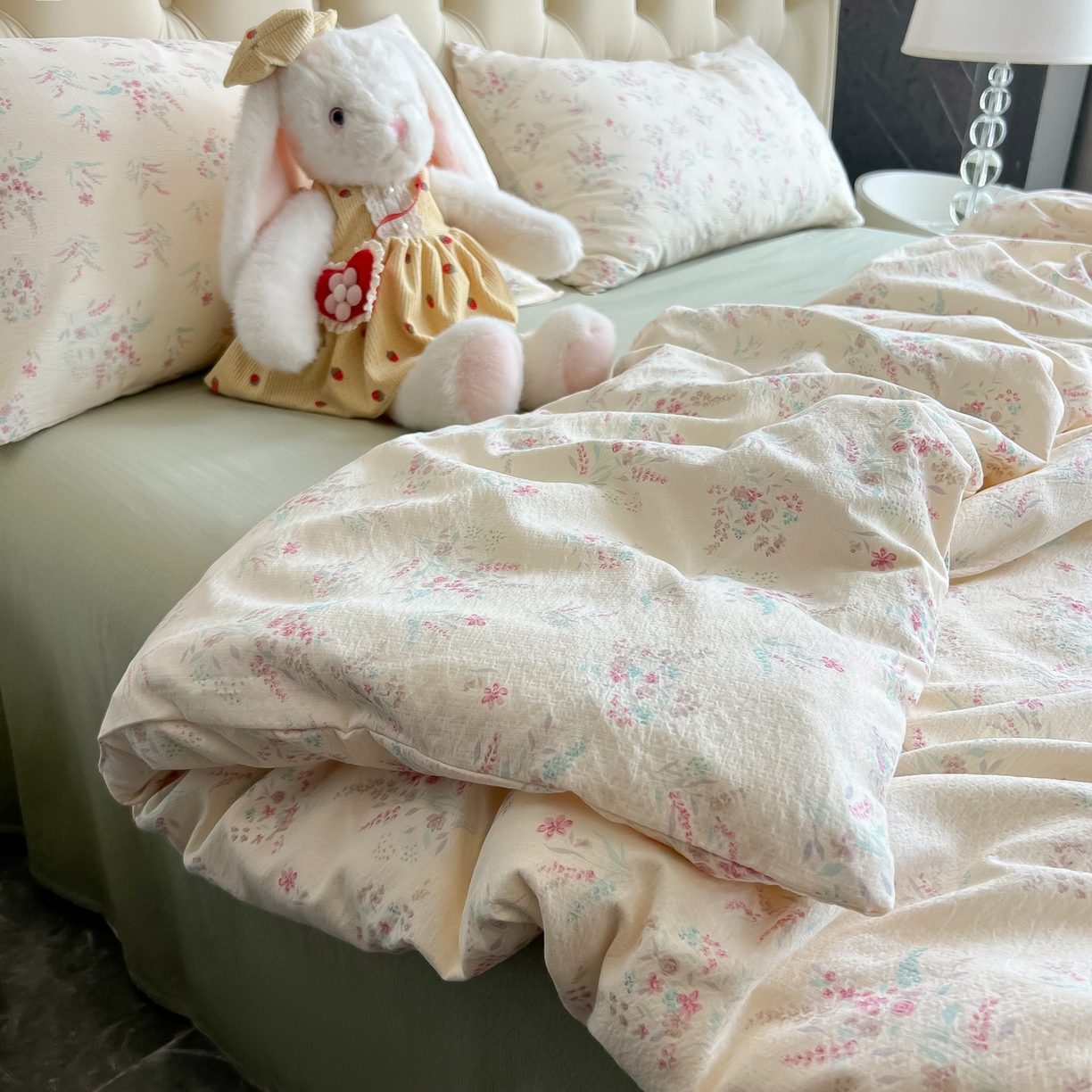 91家纺网 家纺一手货源 找家纺 韩巢家纺 2025新款双层纱床上用品四件套热销款超柔学生宿舍床单被套三件套 奶昔甜糕-粉