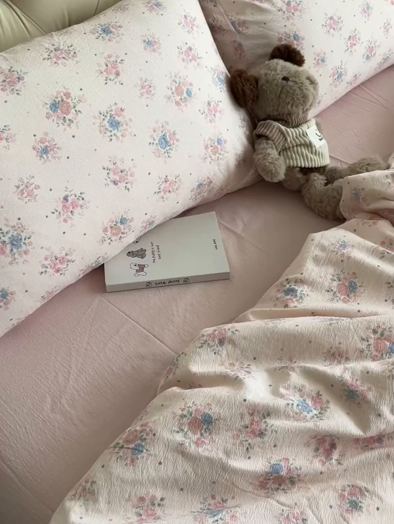 91家纺网 家纺一手货源 找家纺 韩巢家纺 2025新款双层纱床上用品四件套热销款超柔学生宿舍床单被套三件套 芊芊花海