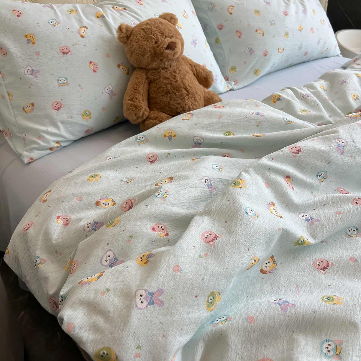 91家纺网 家纺一手货源 找家纺 韩巢家纺 2025新款双层纱床上用品四件套热销款超柔学生宿舍床单被套三件套 绒毛摇滚