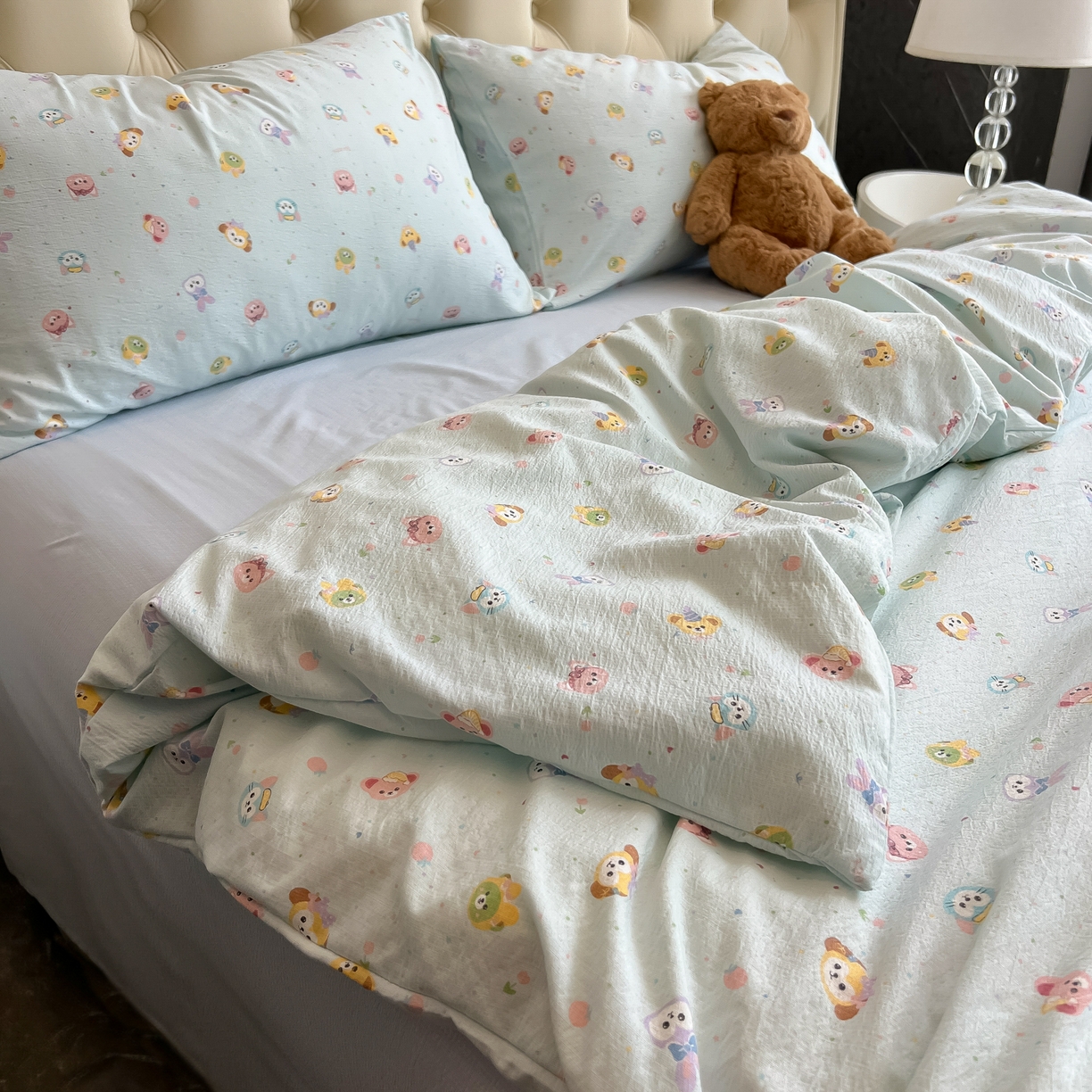 91家纺网 家纺一手货源 找家纺 韩巢家纺 2025新款双层纱床上用品四件套热销款超柔学生宿舍床单被套三件套 绒毛摇滚