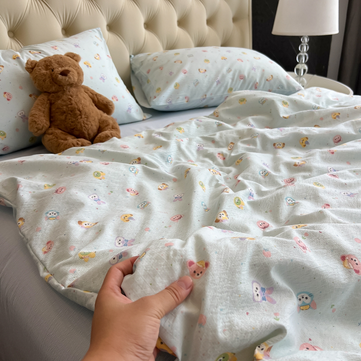 91家纺网 家纺一手货源 找家纺 韩巢家纺 2025新款双层纱床上用品四件套热销款超柔学生宿舍床单被套三件套 绒毛摇滚