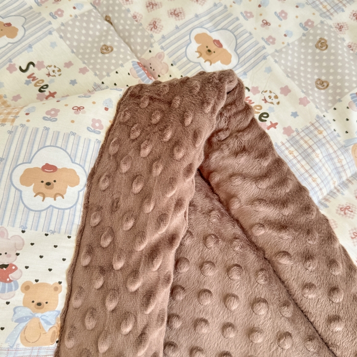 91家纺网 家纺一手货源 找家纺 宜梦家居 2025新款全棉纯棉豆豆被被子被芯 BT-密罐团团