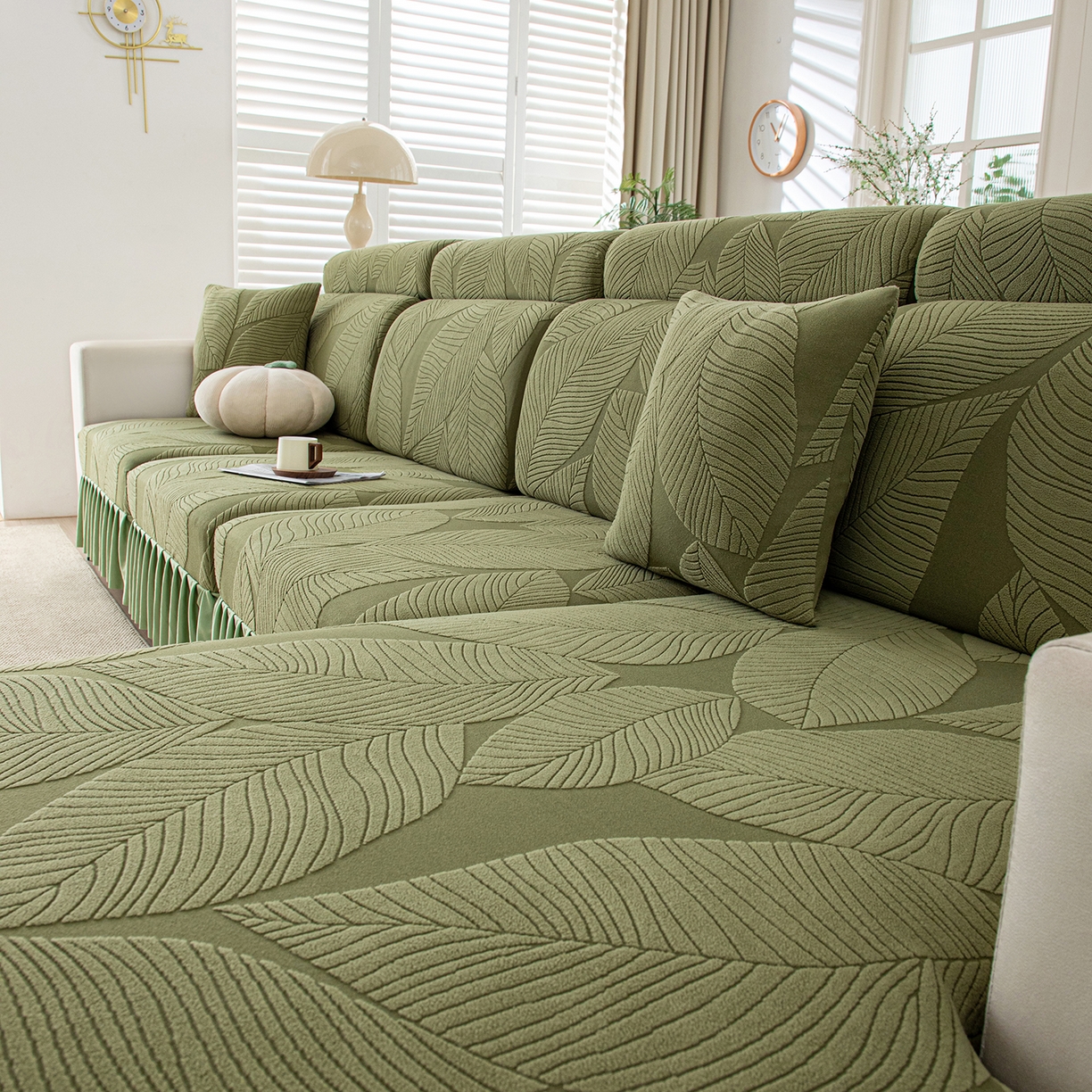 91家纺网 家纺一手货源 找家纺 沐沐家纺 2026新款霏叶裙边沙发笠 墨玉绿