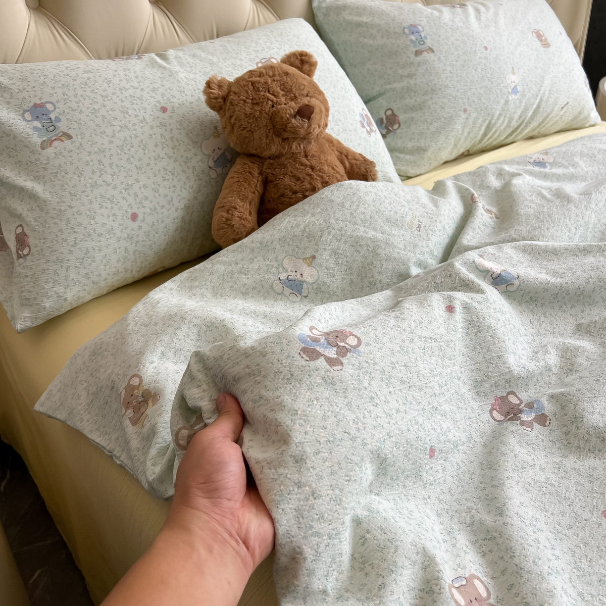 91家纺网 家纺一手货源 找家纺 韩巢家纺 2025新款双层纱床上用品四件套热销款超柔学生宿舍床单被套三件套 少女象