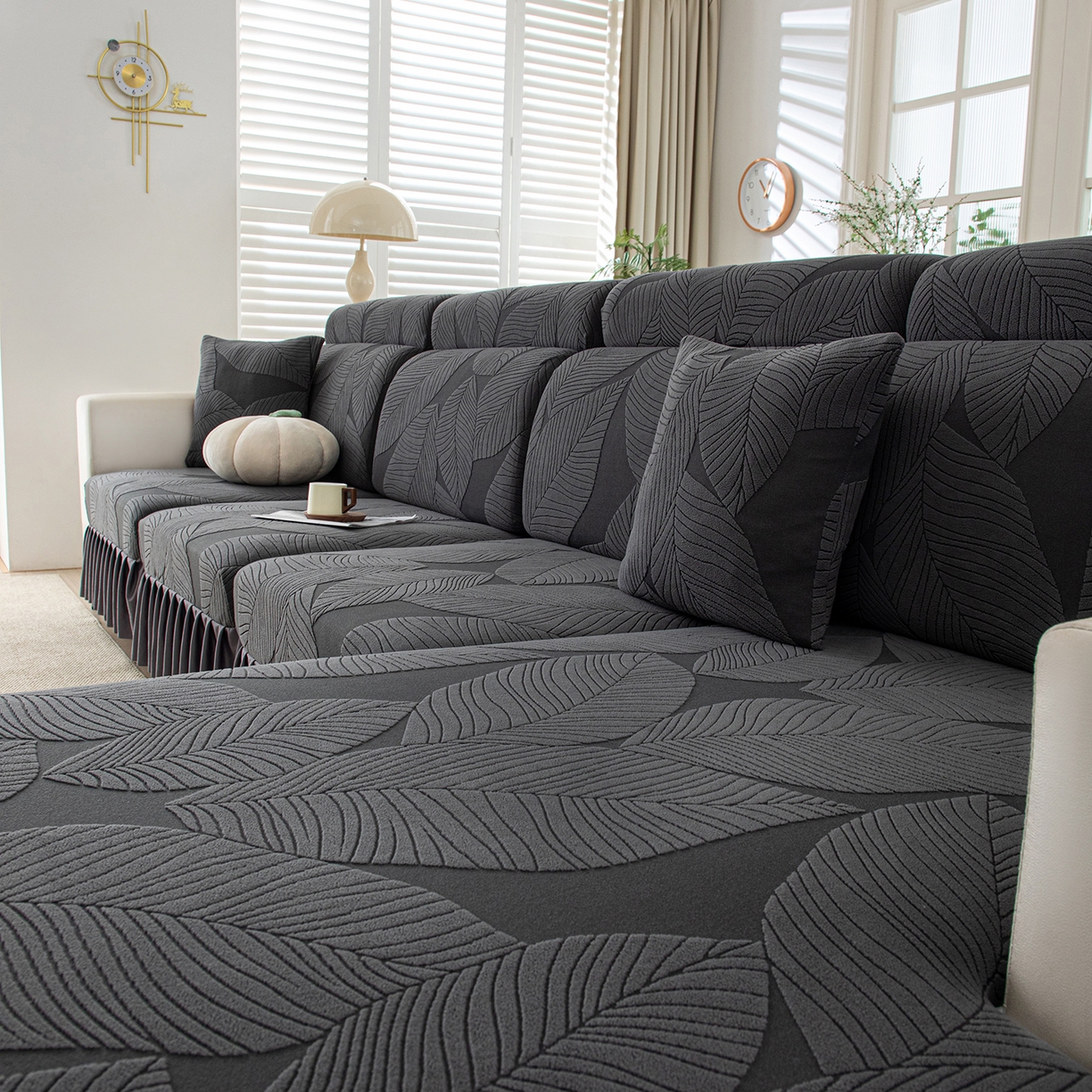 91家纺网 家纺一手货源 找家纺 沐沐家纺 2026新款霏叶裙边沙发笠 金属灰