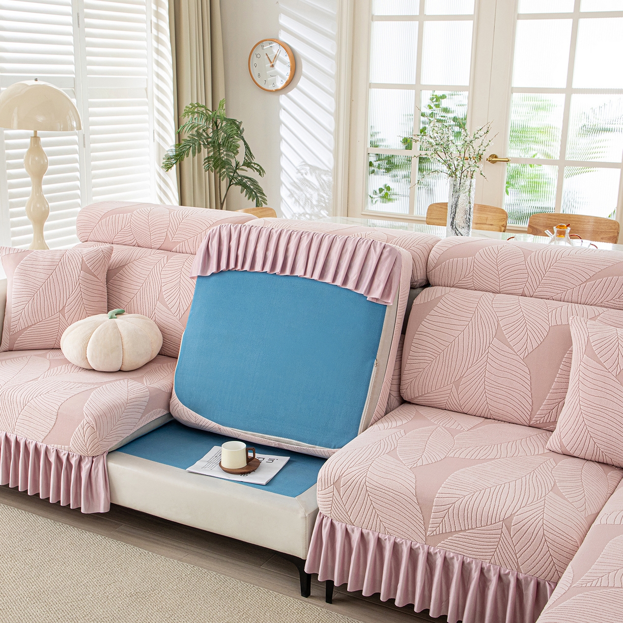 91家纺网 家纺一手货源 找家纺 沐沐家纺 2026新款霏叶裙边沙发笠 少女粉