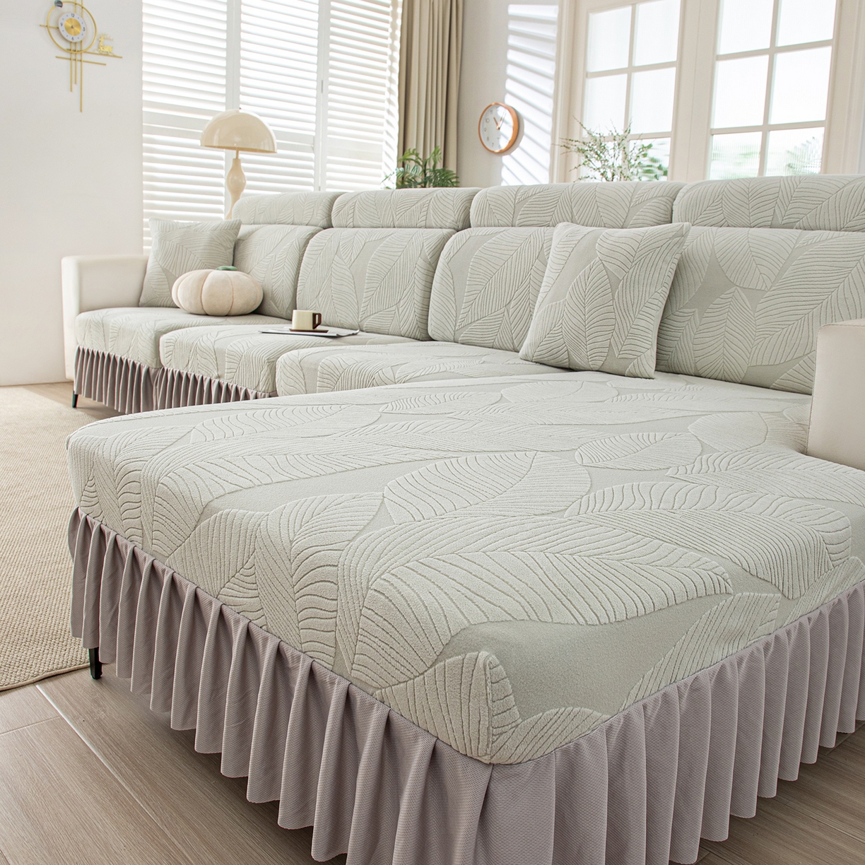 91家纺网 家纺一手货源 找家纺 沐沐家纺 2026新款霏叶裙边沙发笠 浅灰