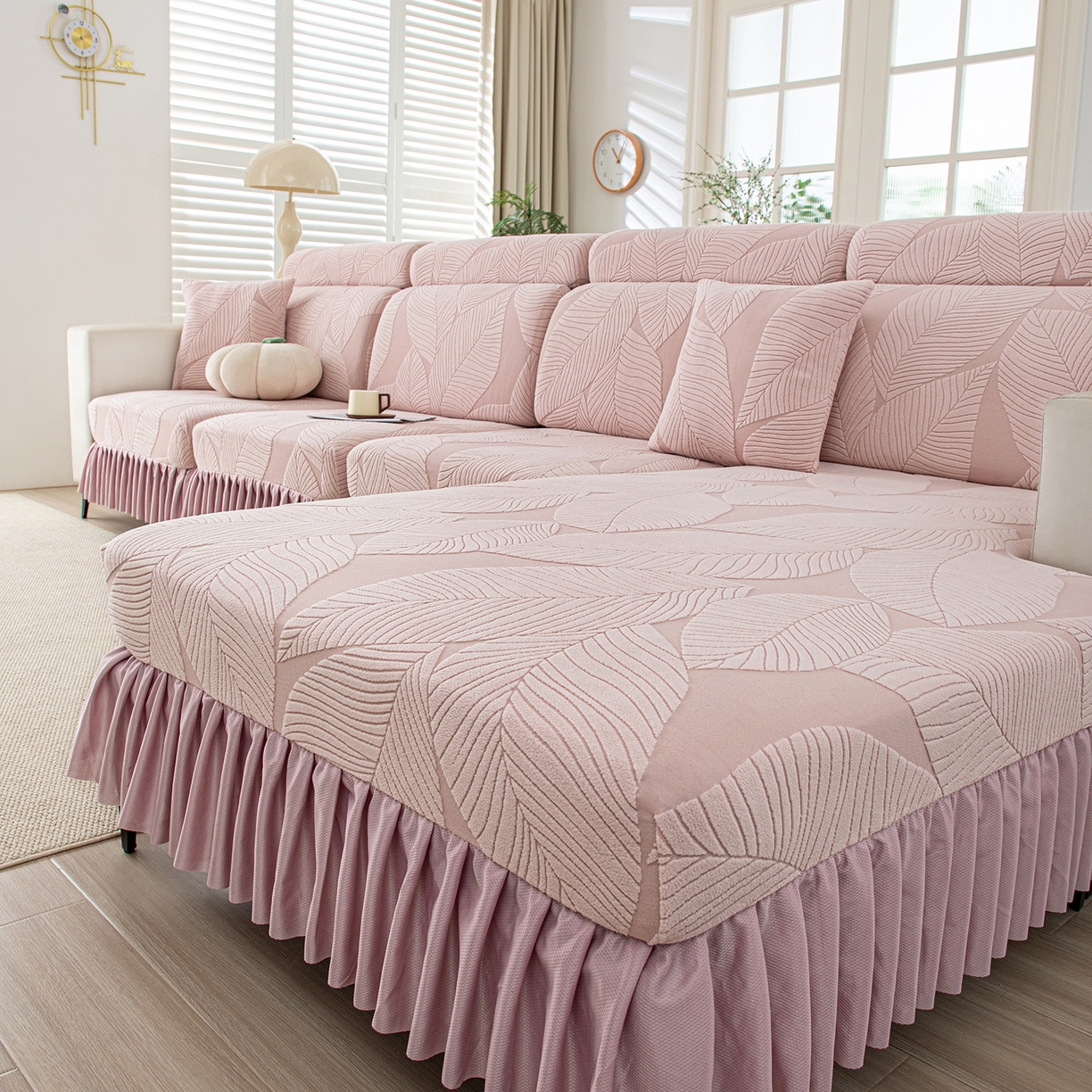 91家纺网 家纺一手货源 找家纺 沐沐家纺 2026新款霏叶裙边沙发笠 少女粉